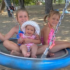 Meet your Posher, Ainsley